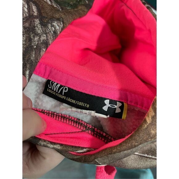 Under Armour Camouflage Women’s Hoodie - Picture 3 of 3